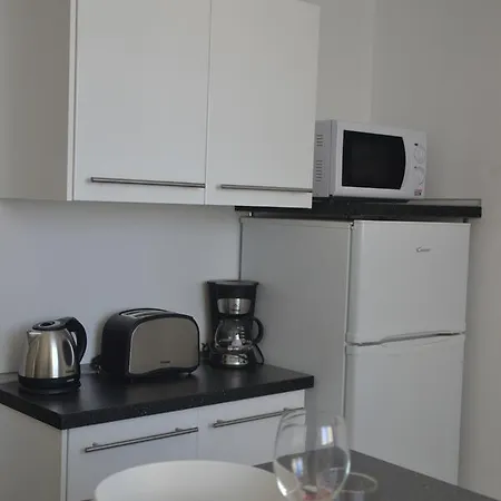 Vista Bristol Апартаменты Коральео
